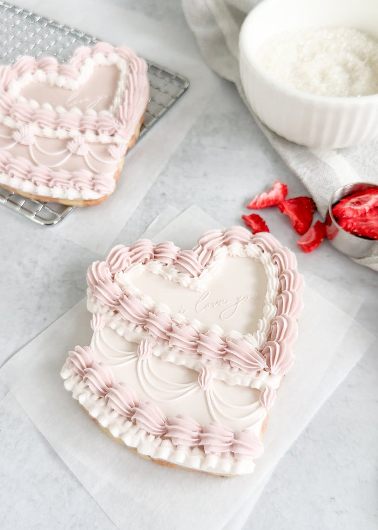 Vintage Valentine's Day Cookie Cake E-Book